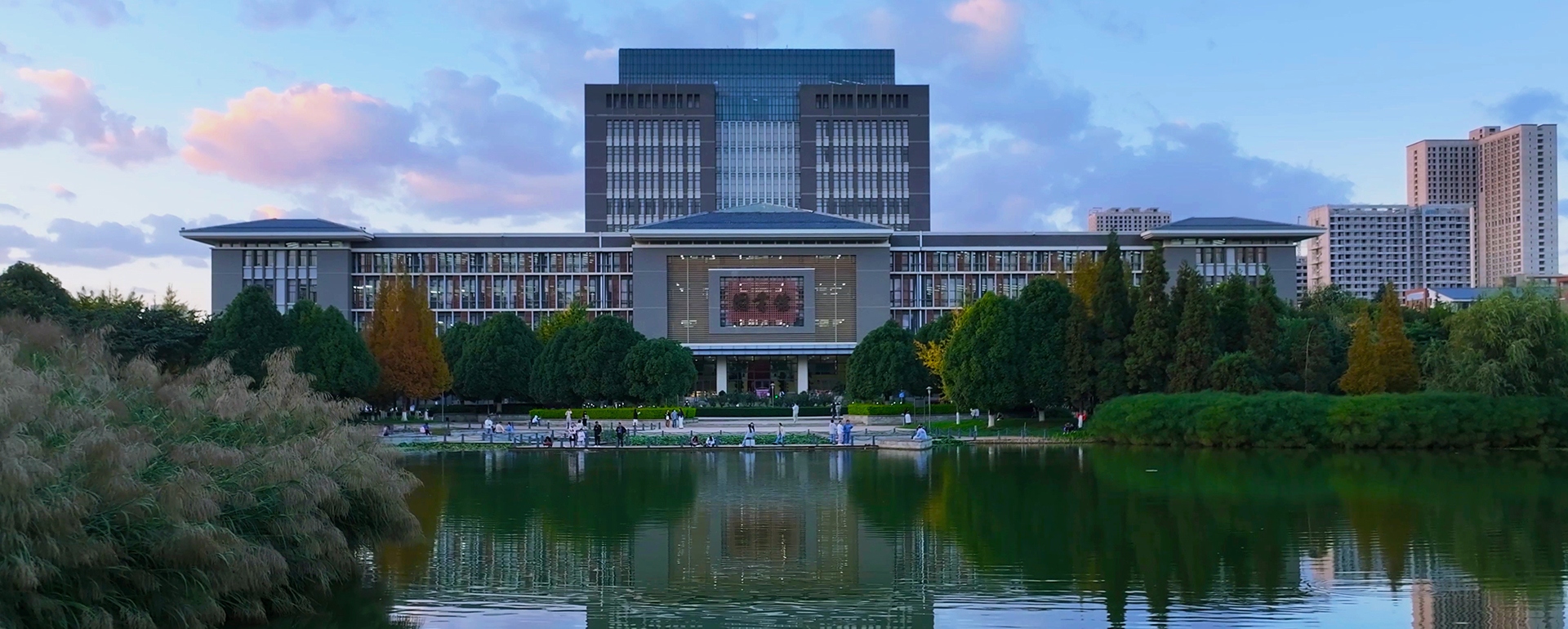 问鼎娱乐